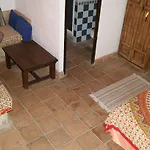 El Refugio De Alamut מלון