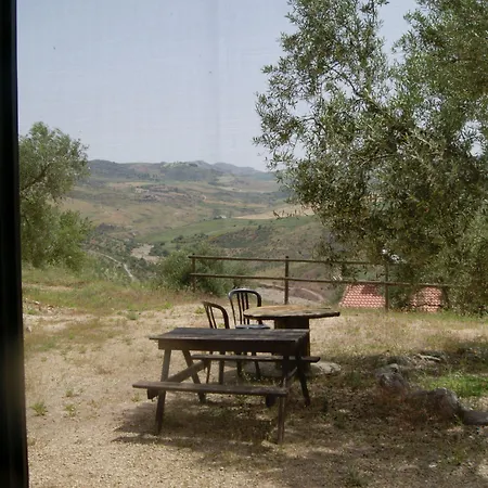 El Refugio De Alamut 2*