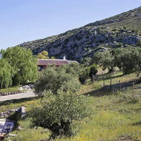El Refugio De Alamut 2*